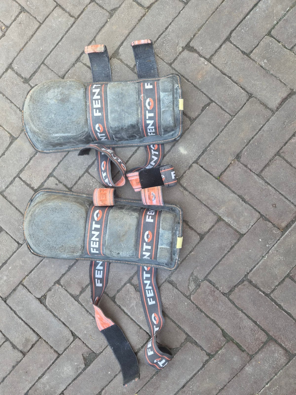 Fento kniebeschermers - Gebruikt, Doe-het-zelf en Verbouw, Veiligheidskleding, Ophalen of Verzenden, Gebruikt