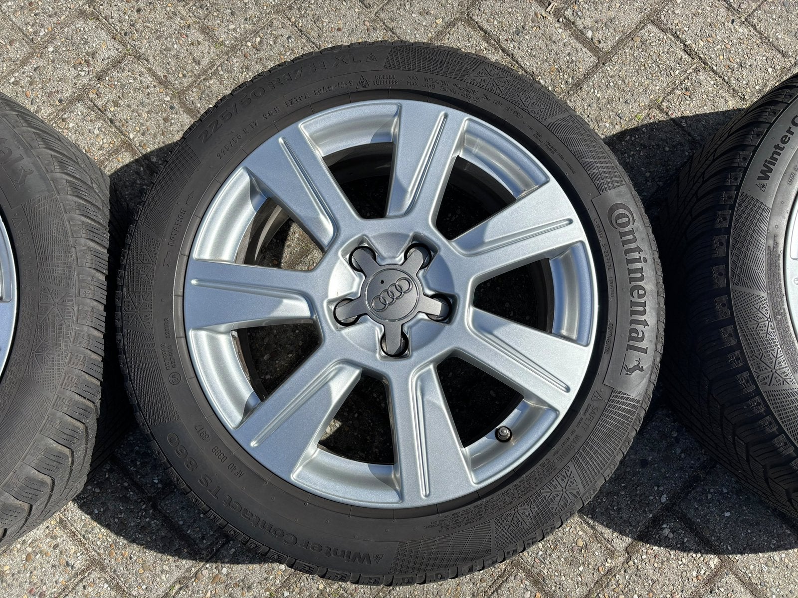 Audi A6 C6 velgen met winterbanden 17 inch, Auto-onderdelen, Ophalen, Gebruikt, Banden en Velgen, 17 inch