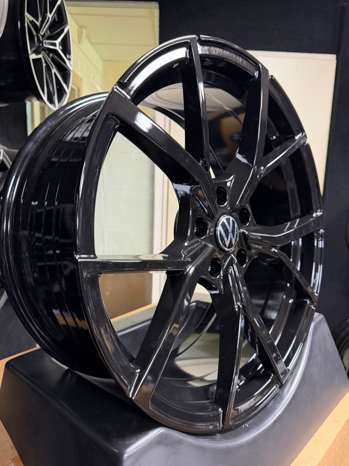 19 inch velgen voor Volkswagen Estoril R look 5x112 Golf 7 8, 19 inch, Velg(en), Nieuw, Ophalen of Verzenden