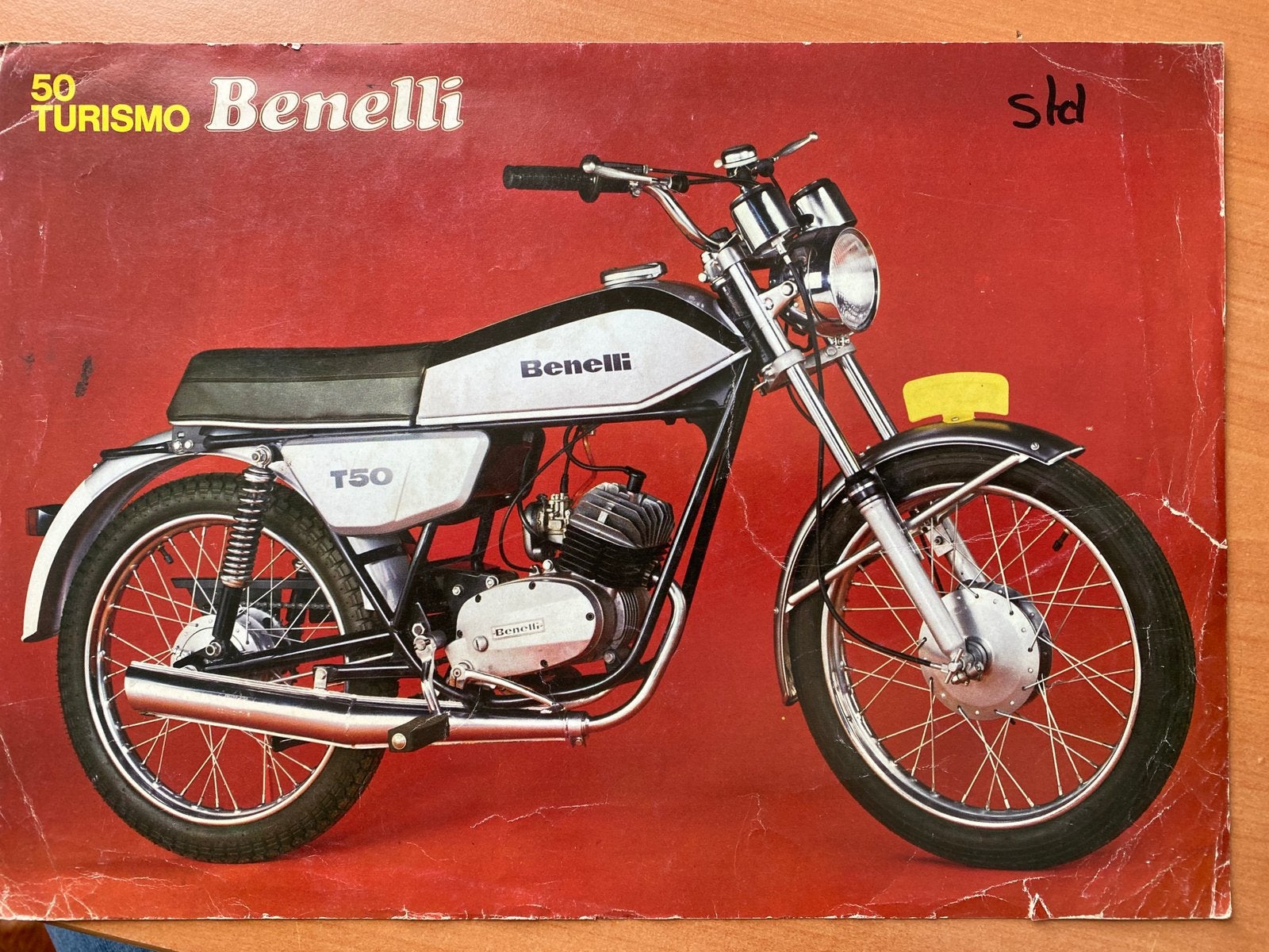 Benelli T50 folder + boek, Ophalen of Verzenden, Gebruikt