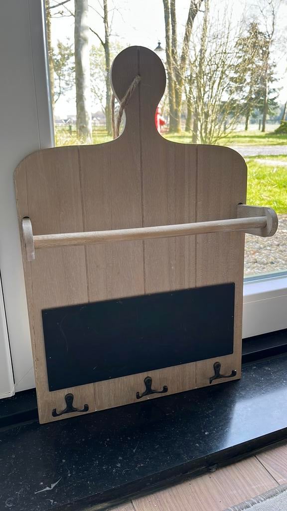 Landelijke keukenrolhouder met krijtbord en haakjes, Huis en Inrichting, Keuken | Keukenbenodigdheden, Ophalen
