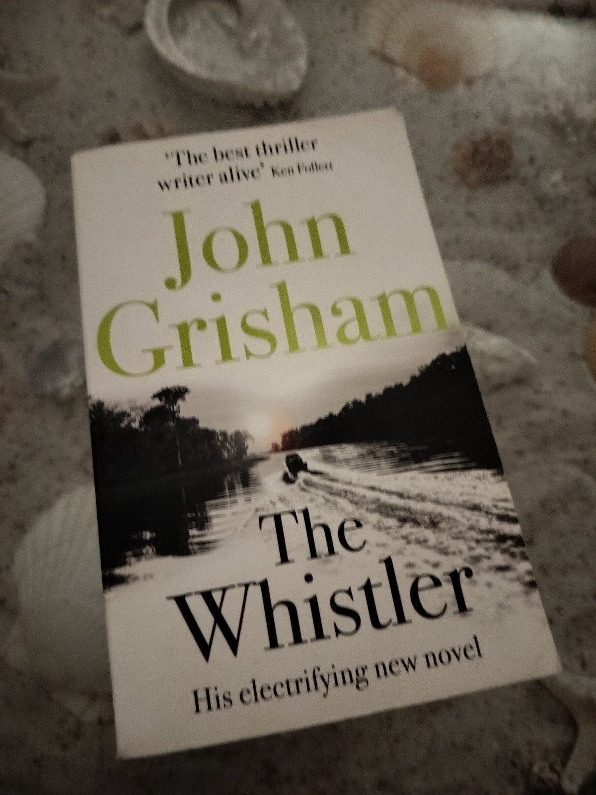 John Grisham - The Whistler - English, Ophalen of Verzenden, Gelezen, Amerika