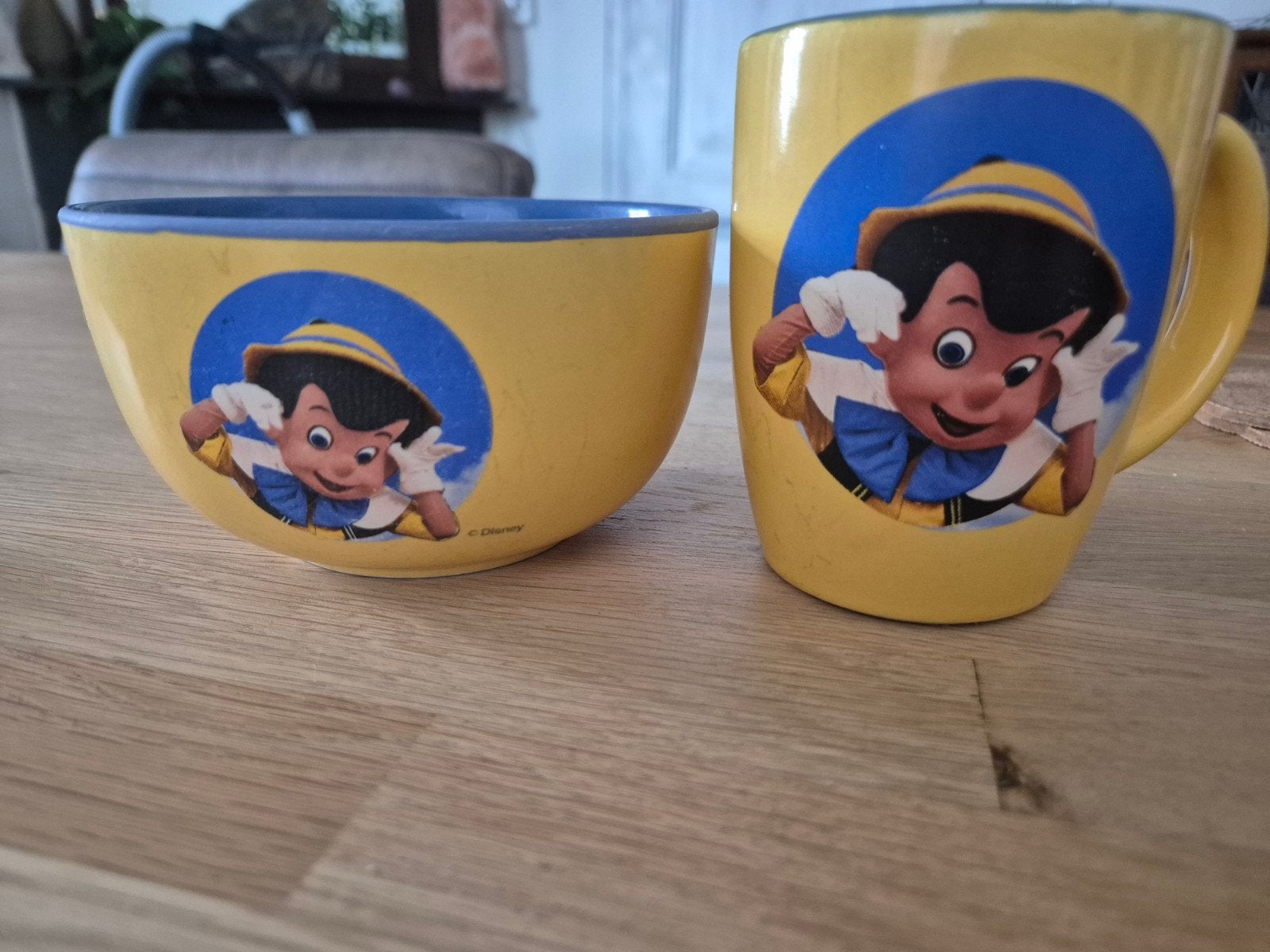 Pinokkio mok en kom - Esso spaaractie 1998, Ophalen of Verzenden, Peter Pan of Pinokkio, Gebruikt, Servies