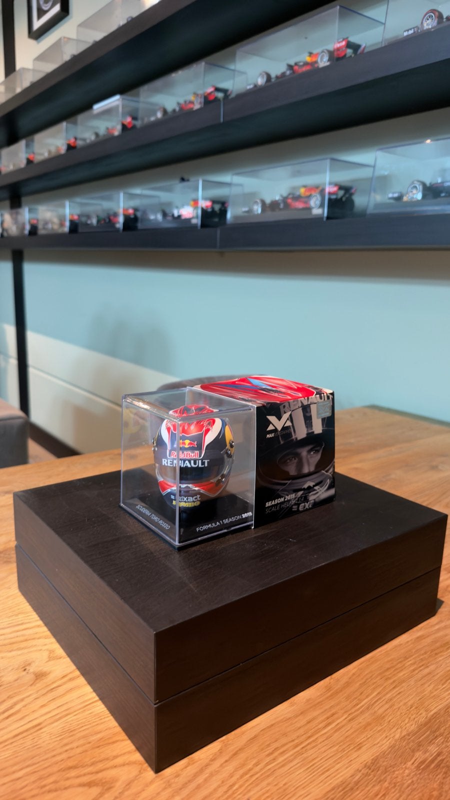 Max Verstappen Red Bull Renault Helm 2015 Schaalmodel, Verzamelen, Ophalen of Verzenden, Zo goed als nieuw, Formule 1