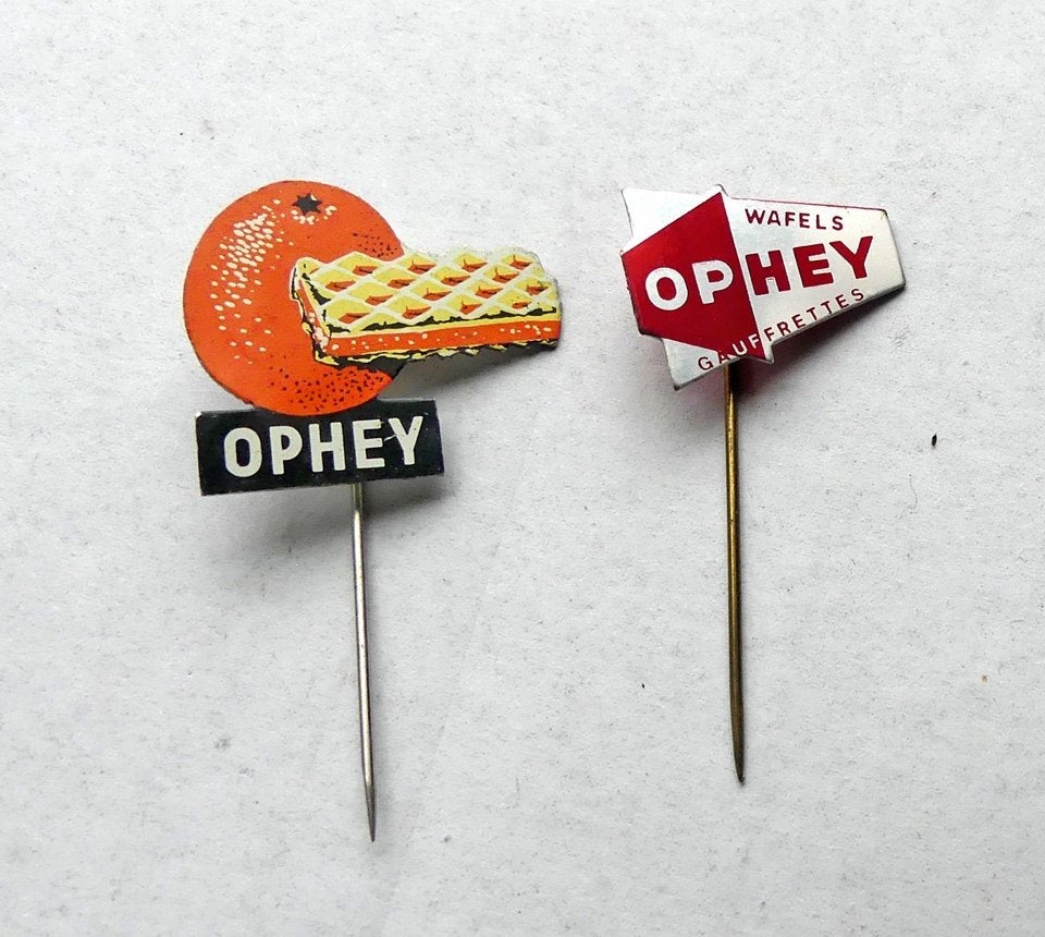 Ophey speldjes oud speldje 2x wafels, Verzamelen, Speldjes, Pins en Buttons, Ophalen of Verzenden, Gebruikt, Merk, Speldje of Pin