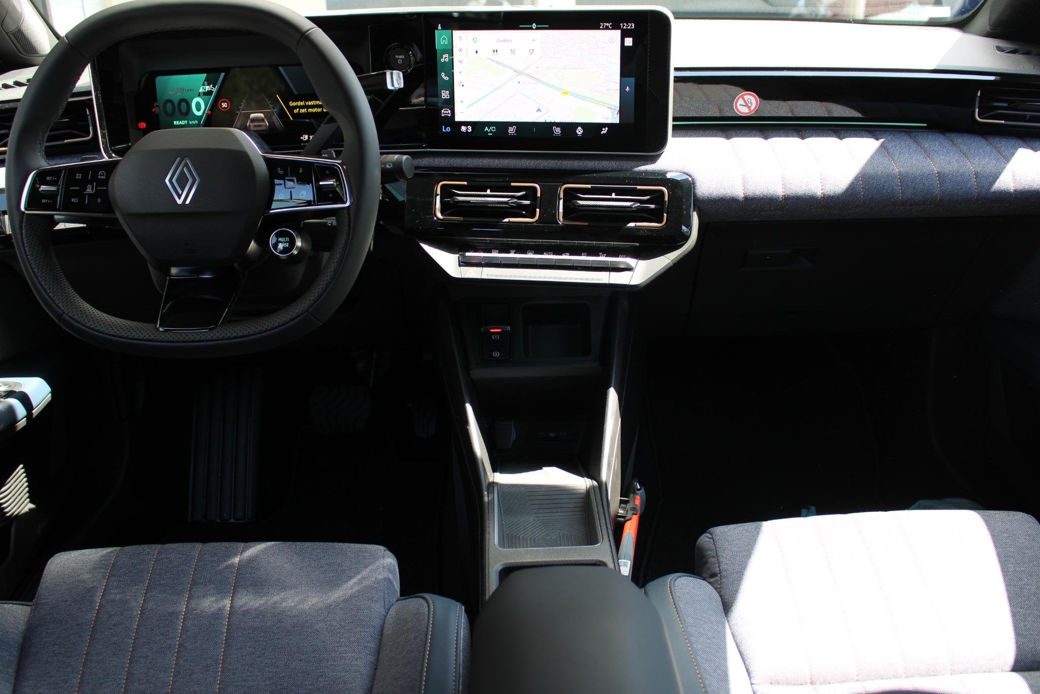 Renault 4 comfort range techno 52 kWh | Demo | Harman\Kardon, Auto's, Renault, Stof, Blauw, Origineel Nederlands, 409 km