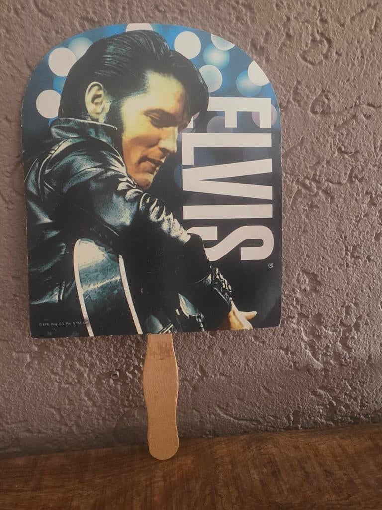 Elvis Presley Handwaaier - Tupelo Souvenir, Ophalen of Verzenden, Gebruikt, Gebruiksvoorwerp