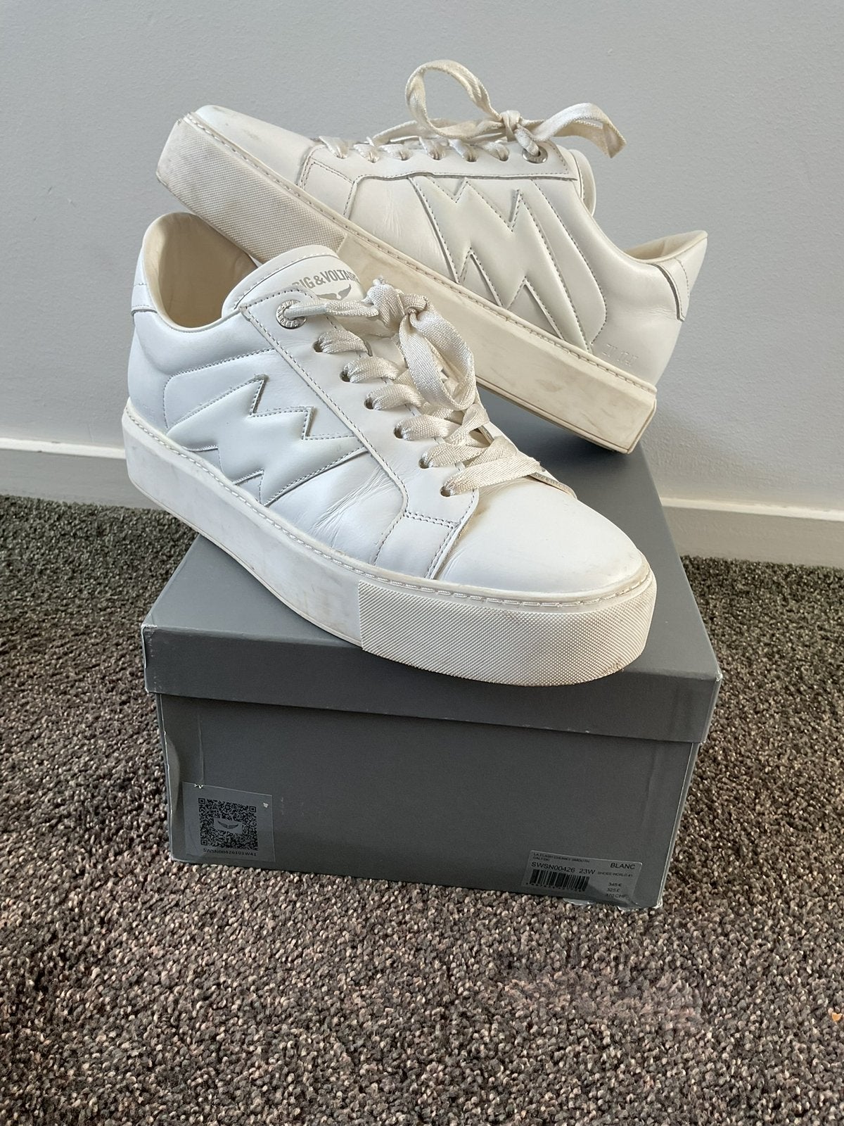 Zadig & Voltaire witte leren sneakers maat 41, Wit, Ophalen of Verzenden, Sneakers of Gympen, Zo goed als nieuw