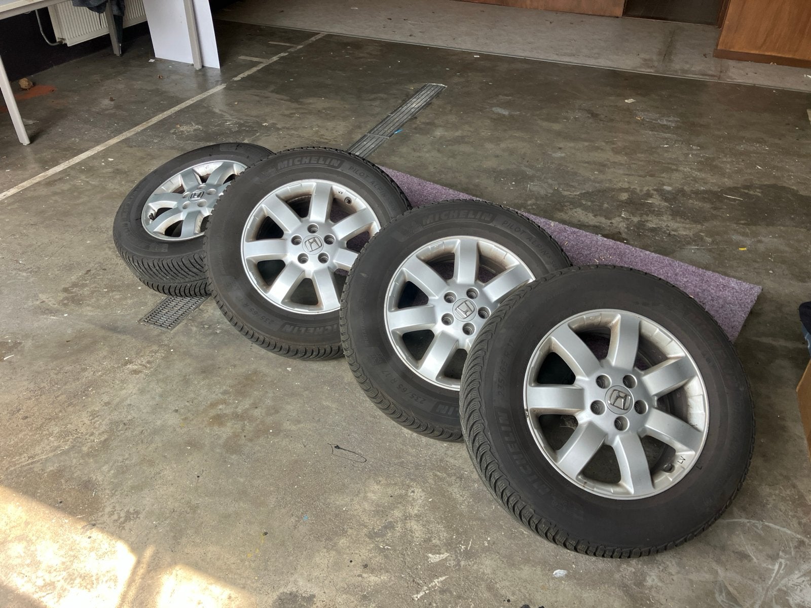 Originele Honda CR-V 17 inch winterbanden met velgen, Ophalen, Gebruikt, Banden en Velgen, 17 inch