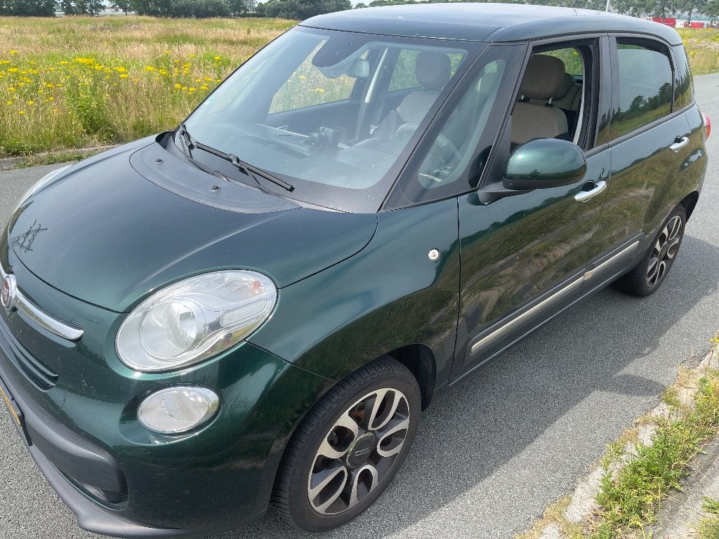 Fiat 500L 1.3 Multijet diesel 2013  nw apk rijd 100%  automa, Auto's, Euro 5, 4 cilinders, 400 kg, Origineel Nederlands