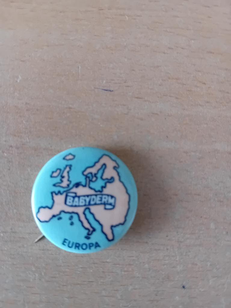 Pin/button - Babyderm Europa, Verzamelen, Ophalen of Verzenden, Zo goed als nieuw, Merk, Button