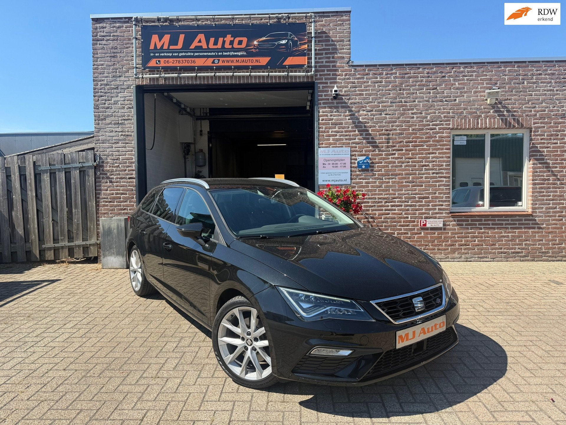 SEAT Leon ST 2.0 TSI FR Business key less virtual beats audi, Auto's, Seat, Gebruikt, Zwart, 1984 cc, Leon