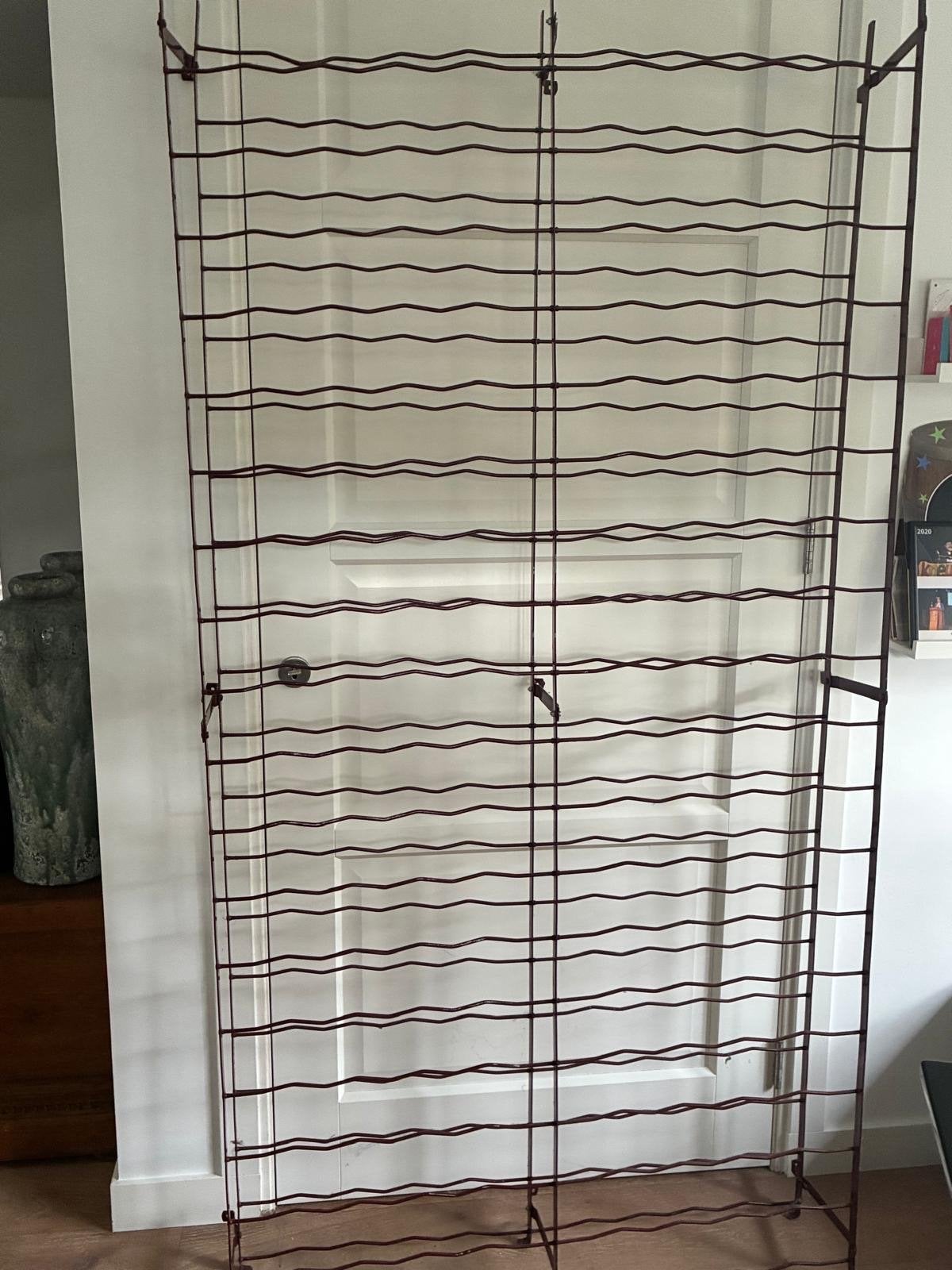 Groot metalen wijnrek - 198cm hoog, Huis en Inrichting, Ophalen, Gebruikt, Metaal, 25 flessen of meer