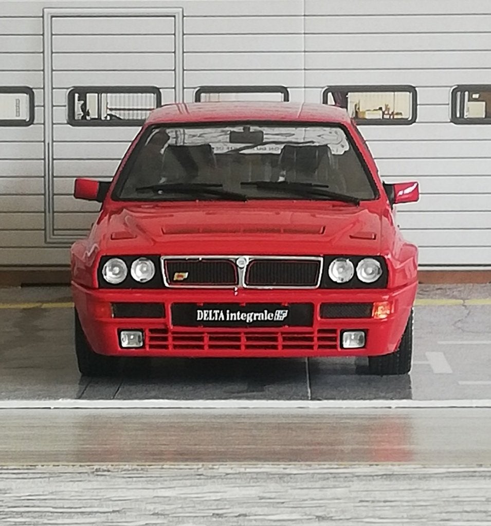 LANCIA DELTA HF INTEGRALE (1987) 1/18, Hobby en Vrije tijd, Ophalen of Verzenden, Nieuw, Auto, Solido