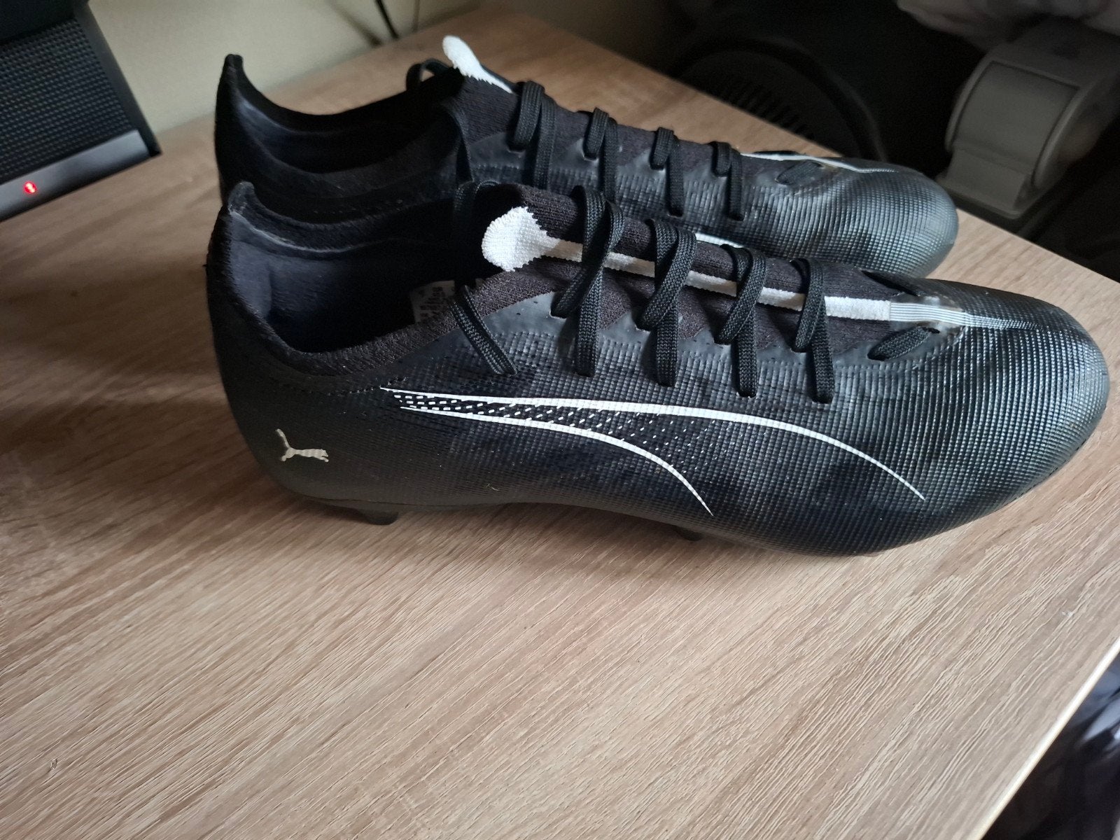 Puma Ultra voetbalschoenen - Maat 40.5, Ophalen of Verzenden, Gebruikt, Schoenen