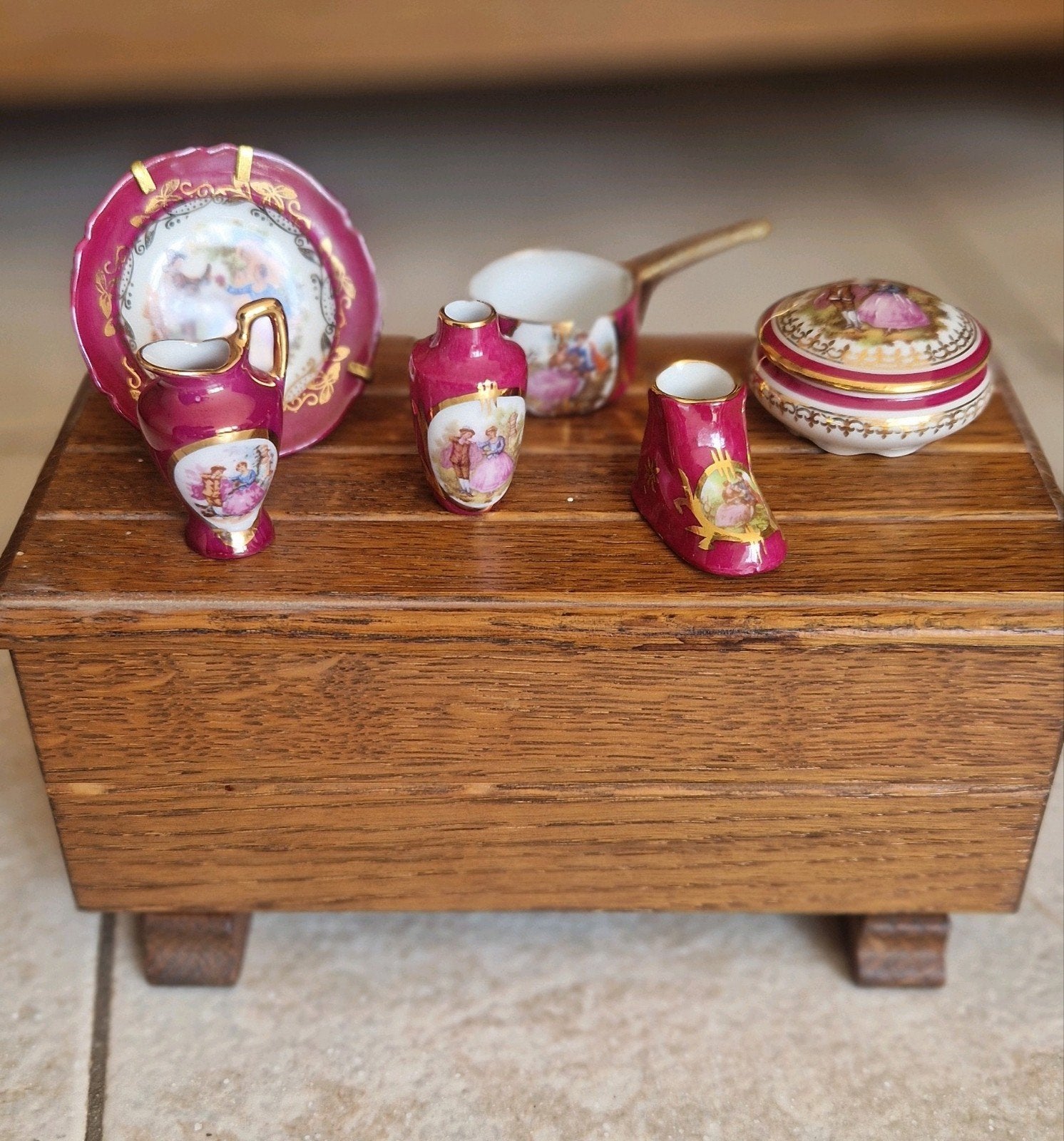 Miniatuur Limoges porseleinen set, Ophalen
