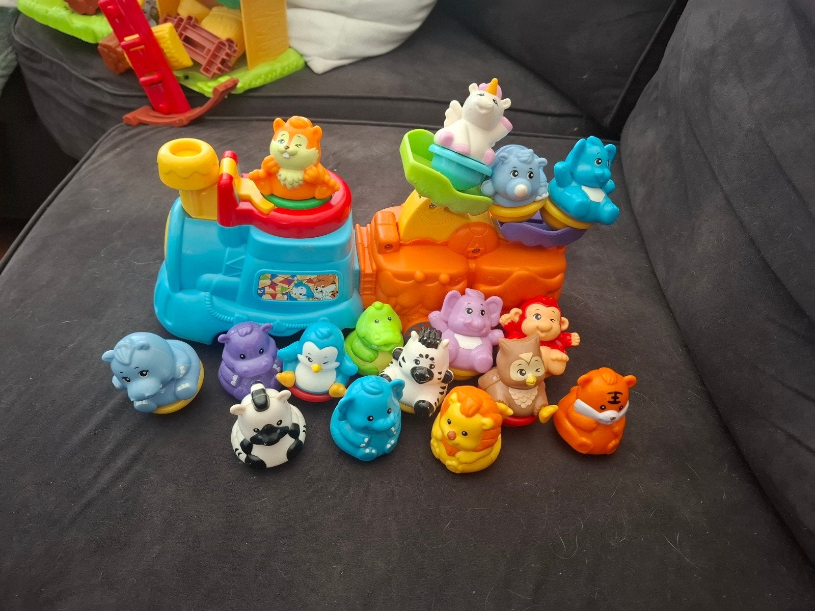 VTech Toet Toet Dieren Trein met veel extra dieren, Kinderen en Baby's, Speelgoed | Vtech, Ophalen of Verzenden, Gebruikt, 6 maanden tot 2 jaar