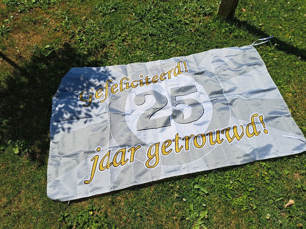 Vlag 25 jaar getrouwd, Ophalen, Zo goed als nieuw, Versiering, Overige