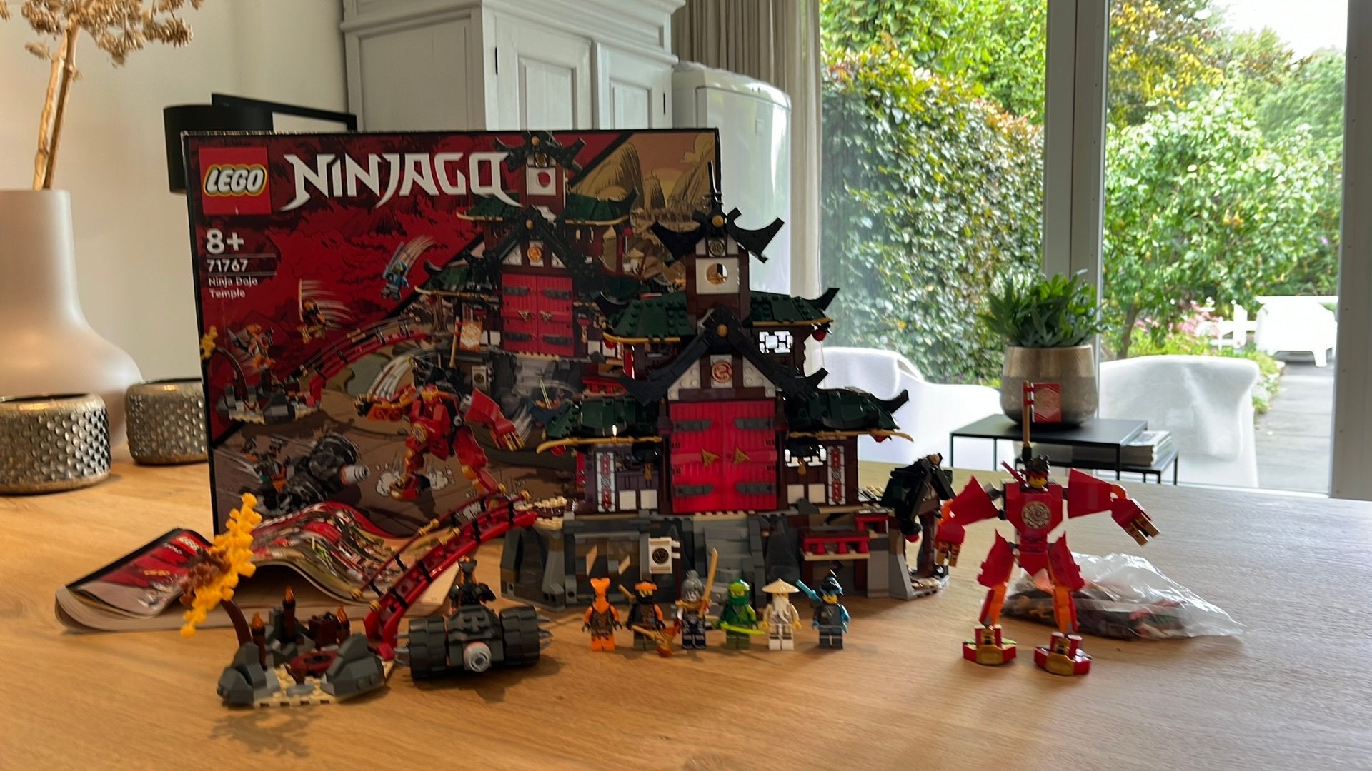 Ninjago Dojo Temple, Ophalen, Lego, Zo goed als nieuw, Compleet