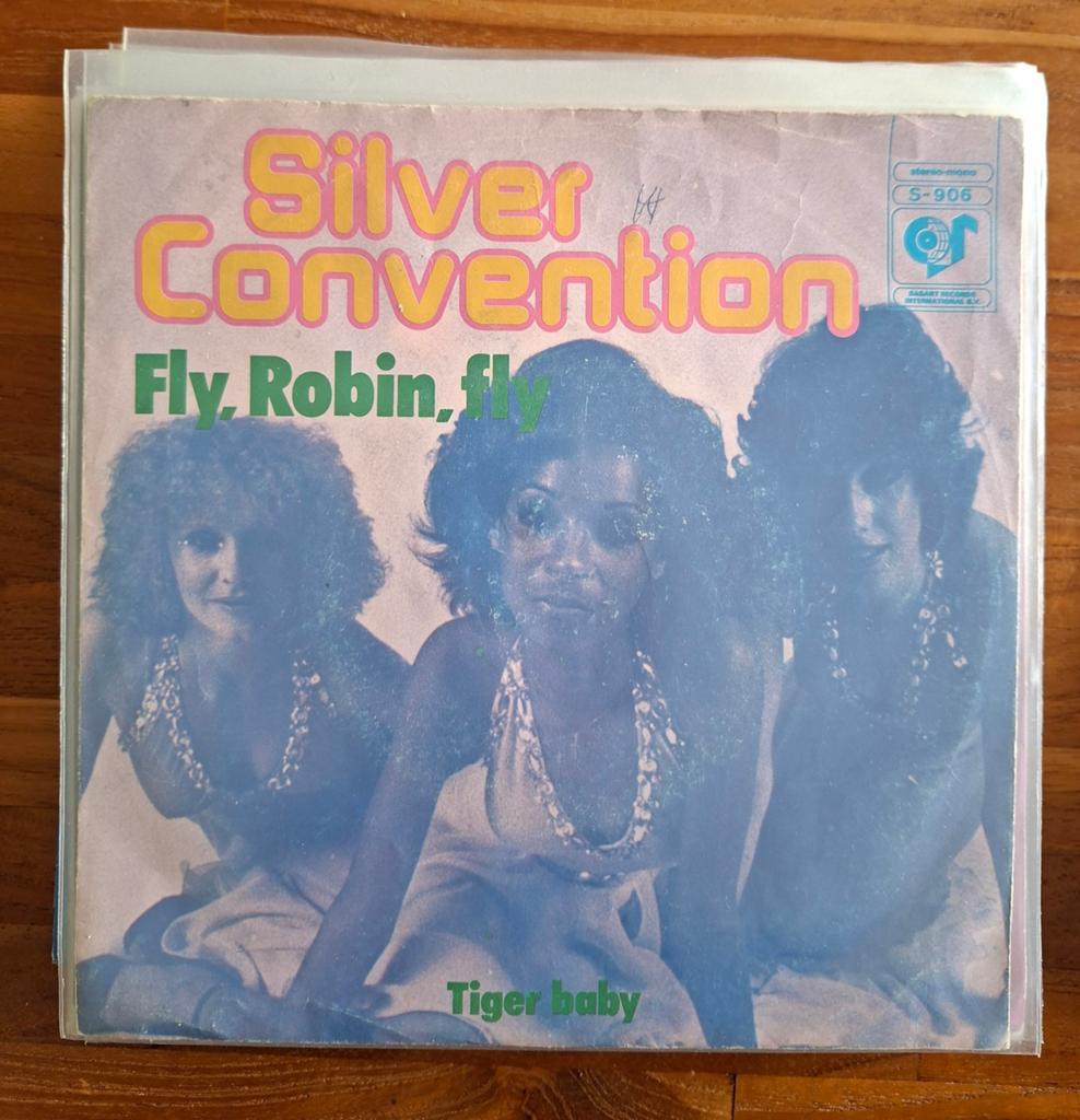 Silver Convention  - Fly robin fly - Single is TOP, Gebruikt, 7 inch, Single, Ophalen of Verzenden