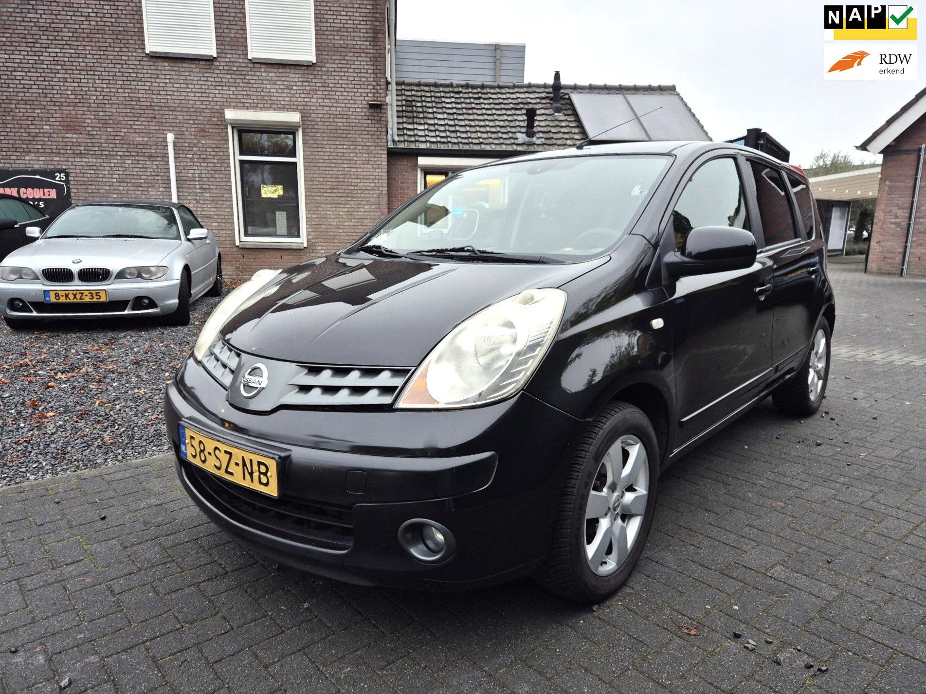 Nissan Note 1.6 First Note Clima Hoge instap, Voorwielaandrijving, Gebruikt, Zwart, 4 cilinders