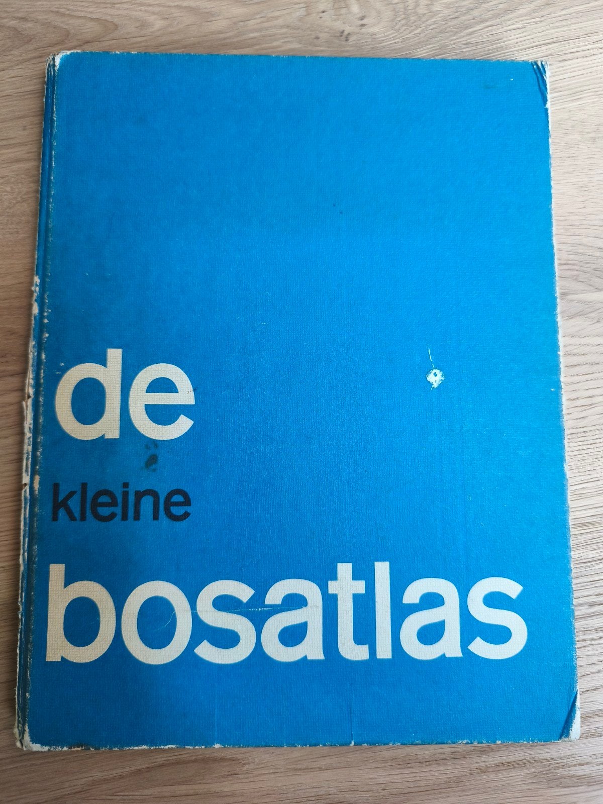 De Kleine Bosatlas - 55e druk (1974), Ophalen of Verzenden, Gelezen, Bosatlas