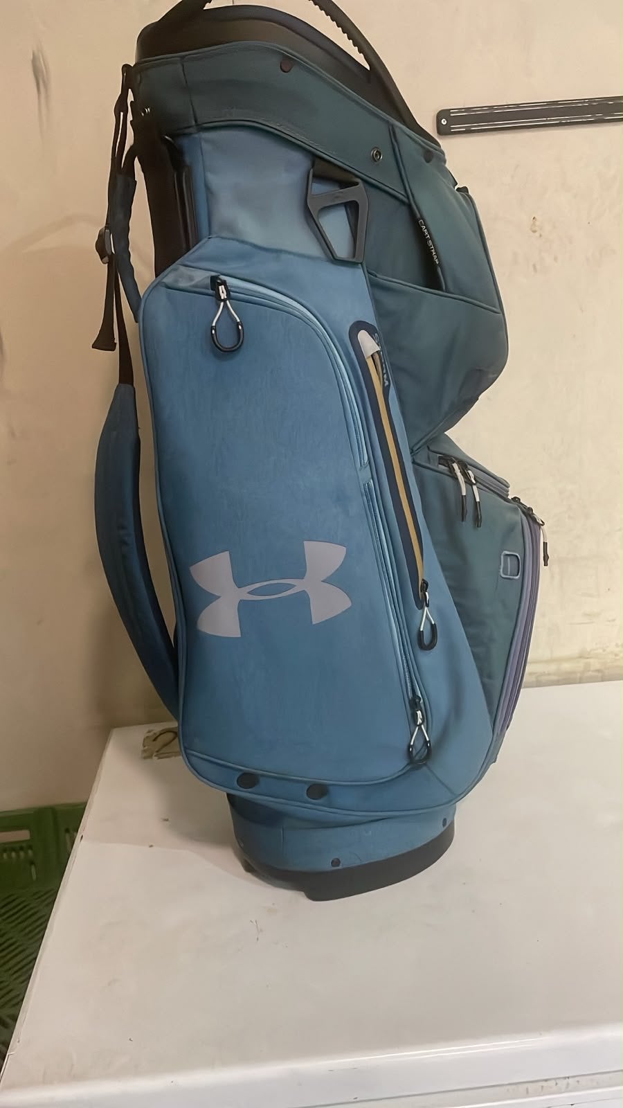 Under Armour Golftas - Cartbag in uitstekende staat, Ophalen, Zo goed als nieuw, Tas, Overige merken