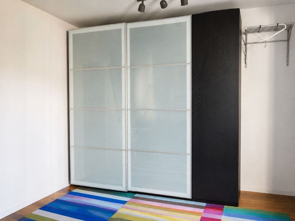 Grote kledingkast Pax IKEA schuifdeuren, met extra ladekast, Huis en Inrichting, Ophalen of Verzenden, Gebruikt, 50 tot 75 cm