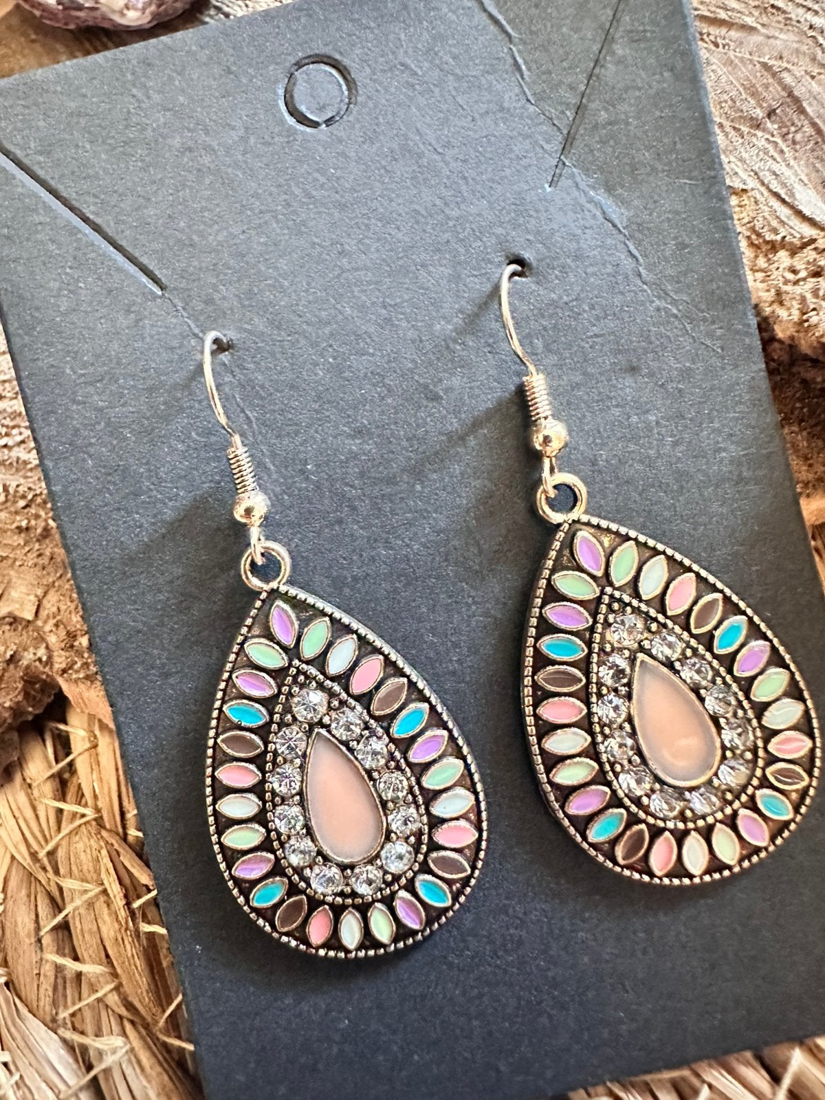 Boho oorbellen / boho chic / ibiza vibes / nieuw, Ophalen of Verzenden, Nieuw, Overige materialen