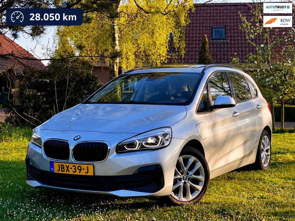 BMW 2 serie Active Tourer 225xe High Excutive| 28.050 km| Lu, Auto's, BMW, Automaat, Gebruikt, Overige carrosserieën, Bedrijf