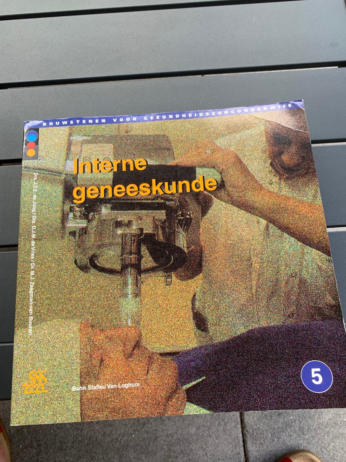D.J.M. de Vries - Interne geneeskunde, Boeken, Ophalen of Verzenden, Zo goed als nieuw, D.J.M. de Vries; M.J. Zaagman-van Buuren; J.T.E. de Jong