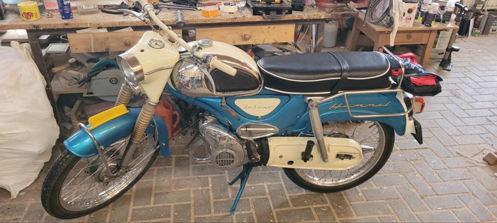 Gezocht stuur kapje dkw hummel de luxe, Ophalen of Verzenden, Overige typen, Overige merken