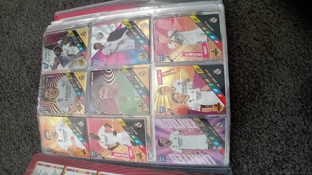 Voetbalkaarten, Ophalen of Verzenden, Zo goed als nieuw, Meerdere kaarten, Foil