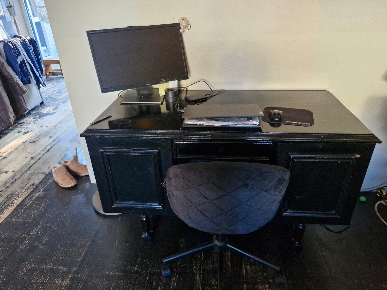 Zwart hoogglans bureau - Vintage, kan wat liefde gebruiken, Ophalen, Gebruikt, Hout, Vintage