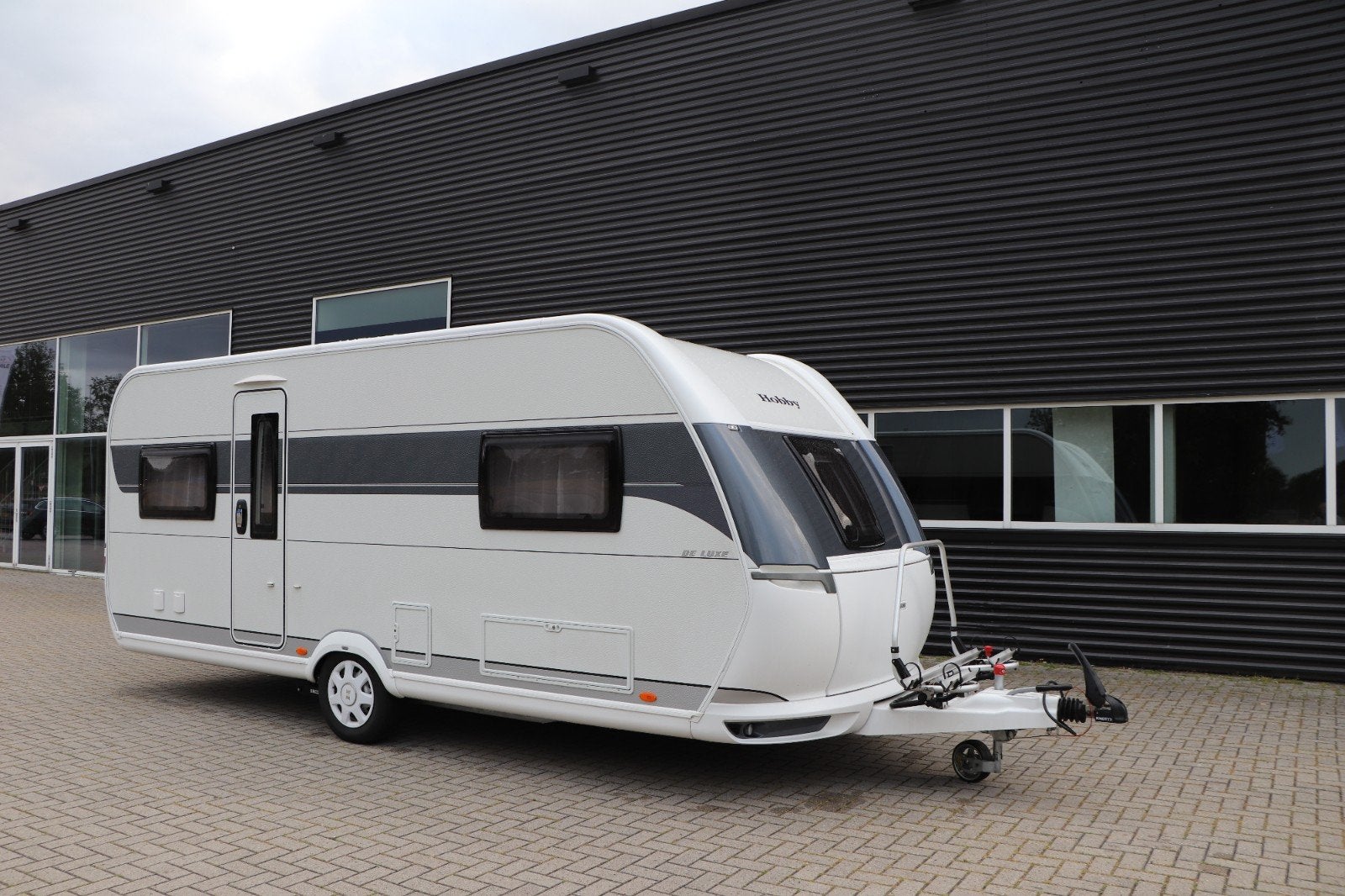 Hobby De Luxe 540 UL | Eerste registratie 08-2023 | Mover |, Rondzit, Hobby, Schokbreker, Particulier