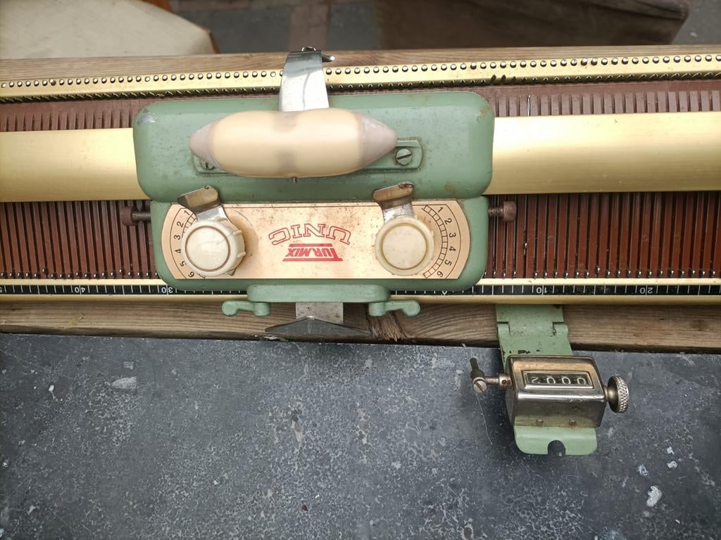 Vintage Breimachine - Unic - Made in Switzerland, Ophalen of Verzenden, Gebruikt, Breien, Machine