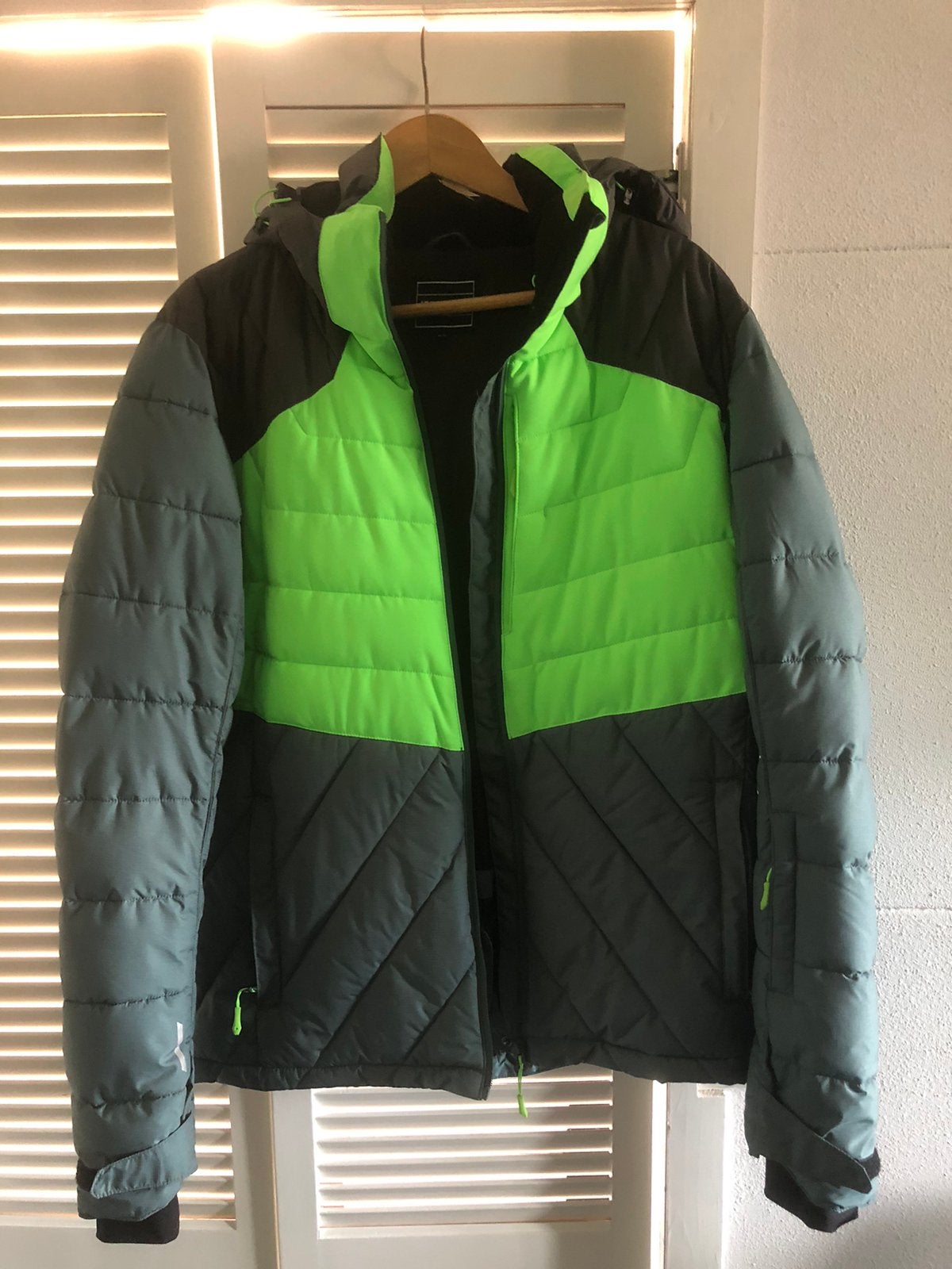 Winter ski-jas, Ophalen of Verzenden, Zo goed als nieuw, Maat 52/54 (L), Jack