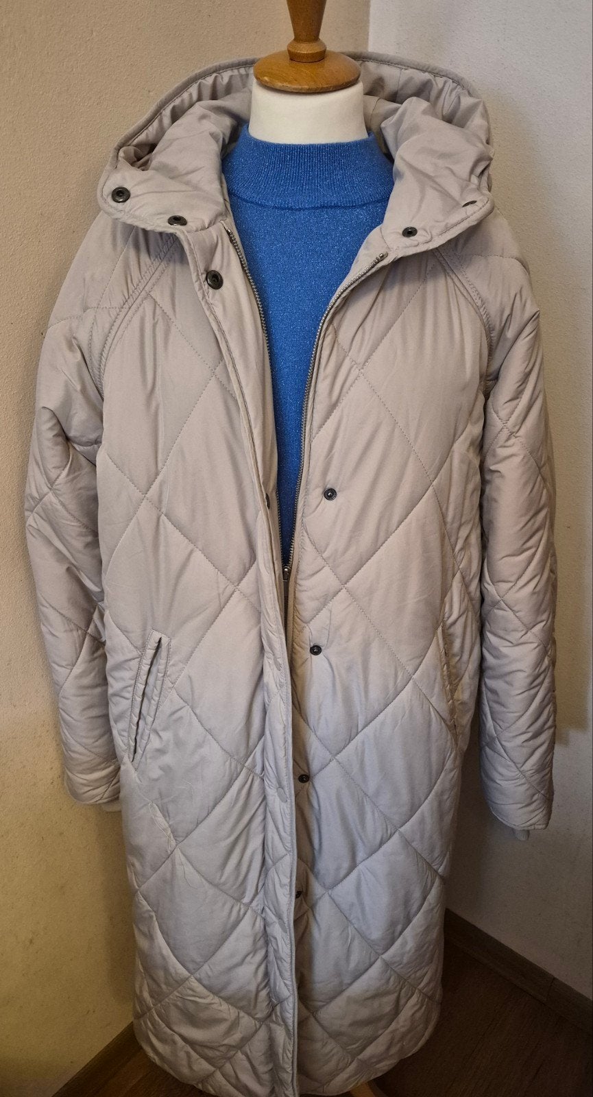 mooie doorgestikte winterjas maat M, Kleding | Dames, Ophalen of Verzenden, Zo goed als nieuw, Maat 38/40 (M)