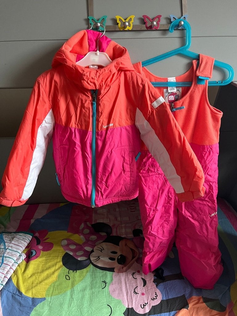 Ski pak Meisje 3-4 jaar 10 Euro, Jongen of Meisje, Decathlon, Ophalen of Verzenden, Zo goed als nieuw