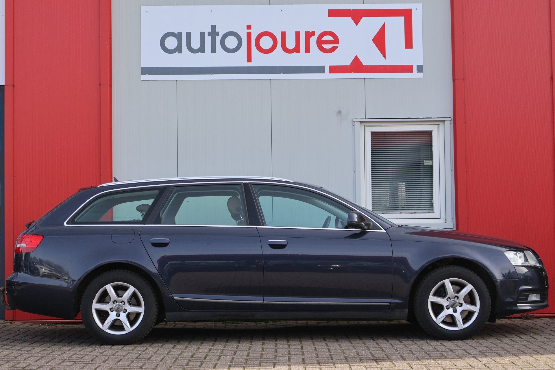 Audi A6 Avant 2.0 TFSI Business Edition (bj 2009, automaat), Auto's, Euro 5, Zwart, 1984 cc, Blauw