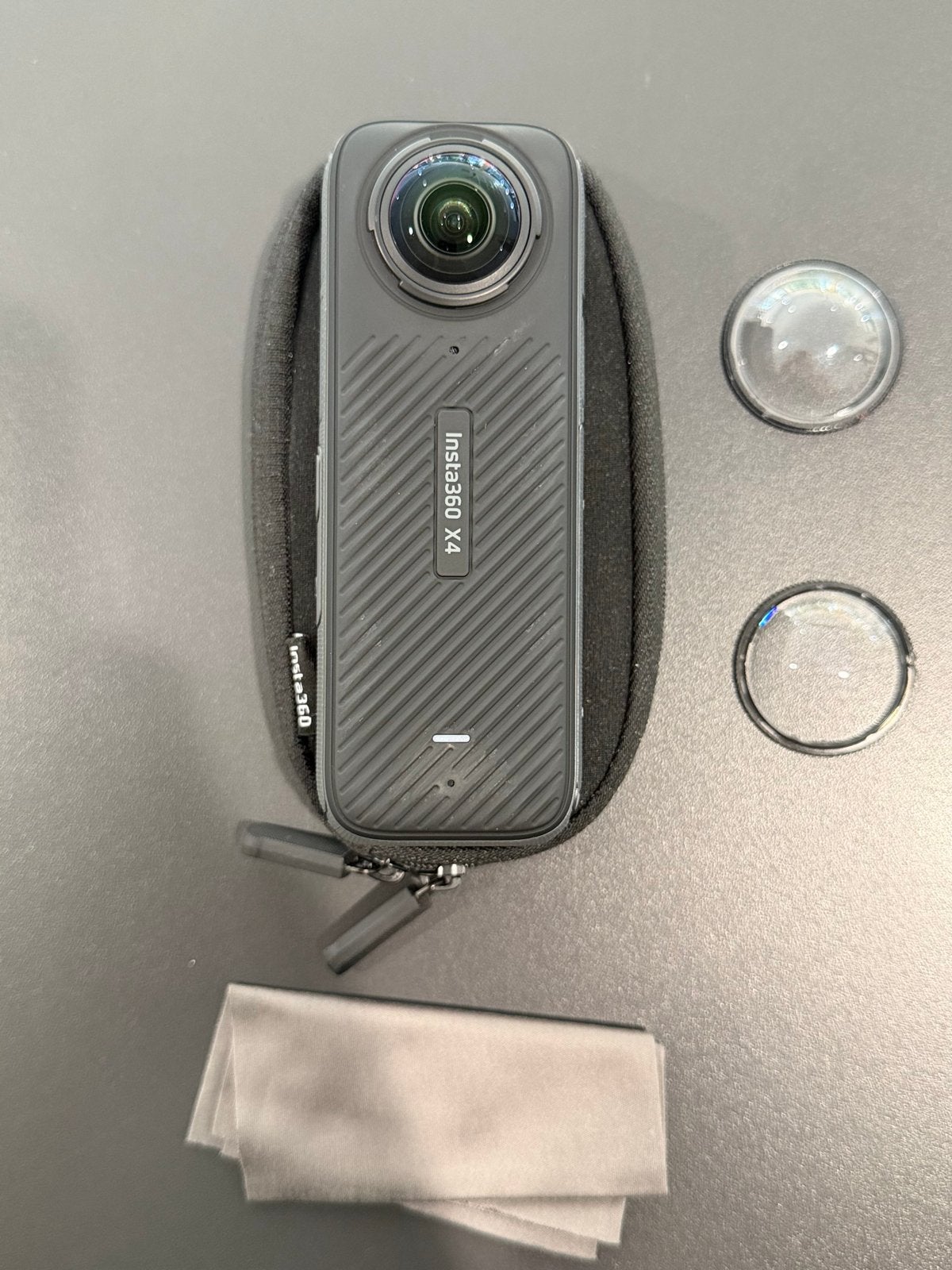 Insta360 X4 360-graden actiecamera met accessoires, Ophalen, Zo goed als nieuw, Overige merken
