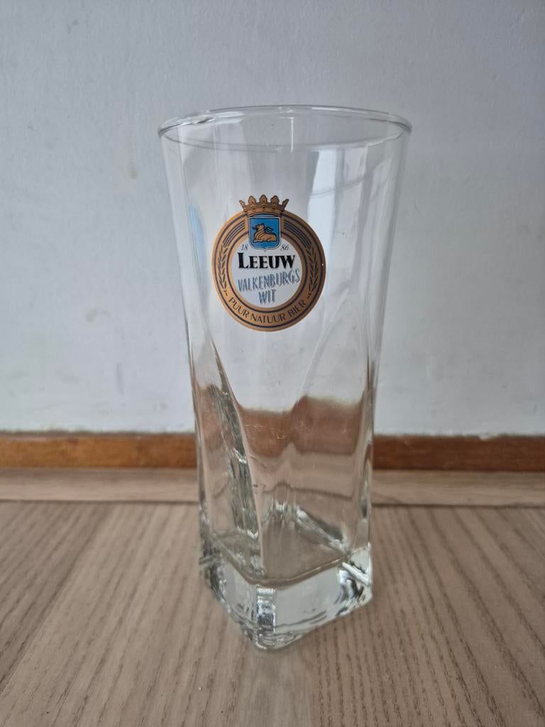Leeuw Valkenburgs Wit Bierglas - Jaren '90, Ophalen