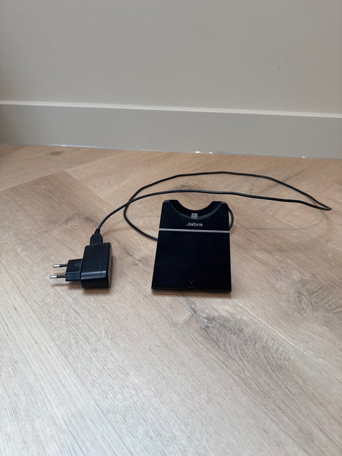 Jabra Evolve 65 Oplaadstandaard (Micro USB), Ophalen of Verzenden, Gebruikt, Overige typen, Universeel
