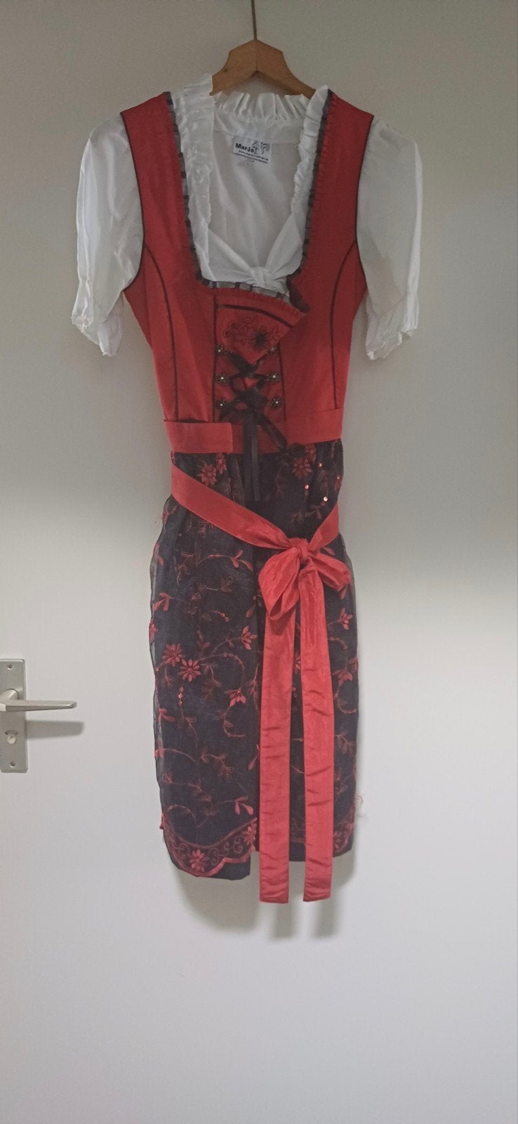 dirndl maat 38, Kleding | Dames, Ophalen, Zo goed als nieuw, Overige thema's