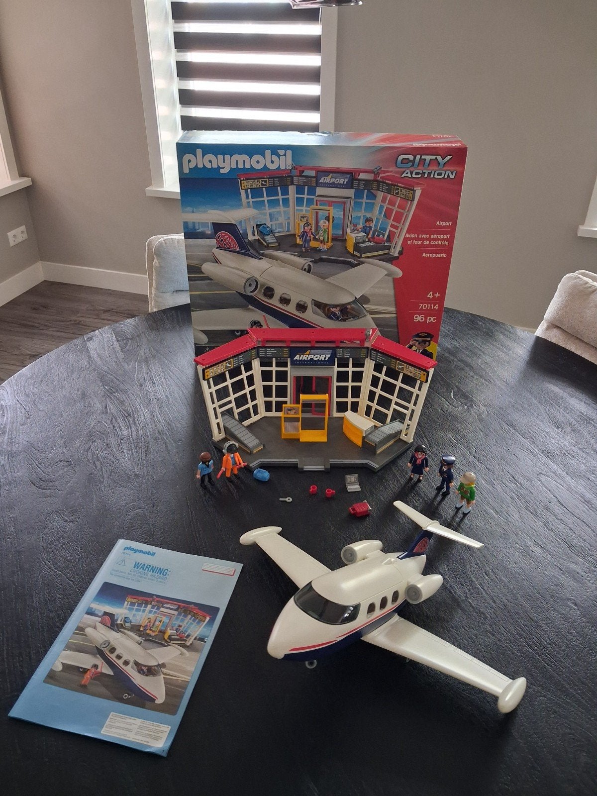 Playmobil Airport City Action set 70114 - Zo goed als nieuw, Kinderen en Baby's, Speelgoed | Playmobil, Ophalen, Gebouw, Complete set