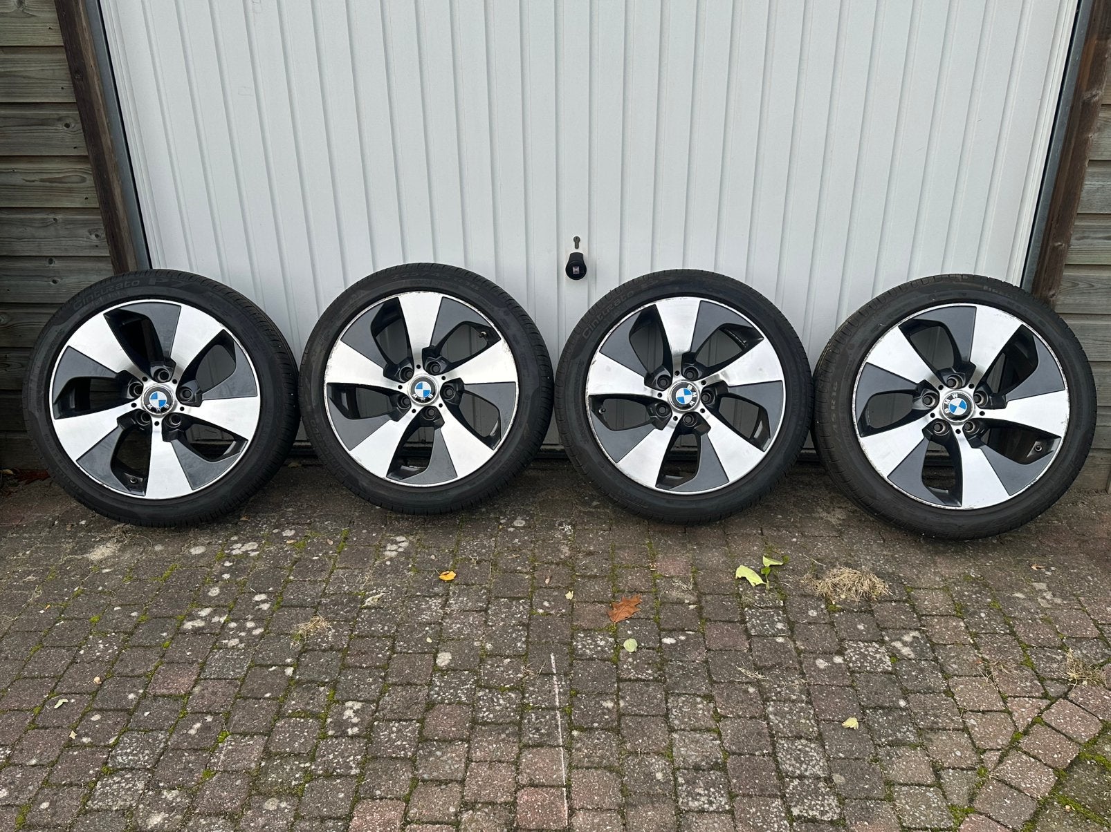 Originele BMW velgen met PIRELI  225/45/18, 18 inch, Gebruikt, Banden en Velgen, Ophalen of Verzenden