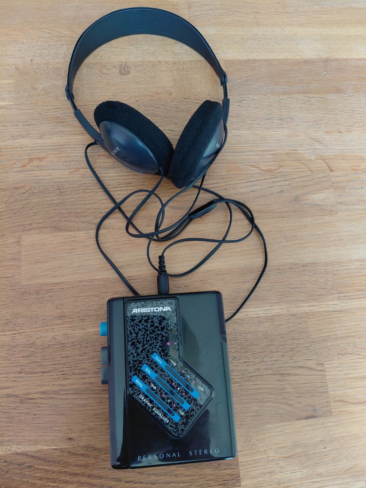 Aristona Personal Stereo met Graphic Equalizer en Koptelefoo, Ophalen of Verzenden, Walkman