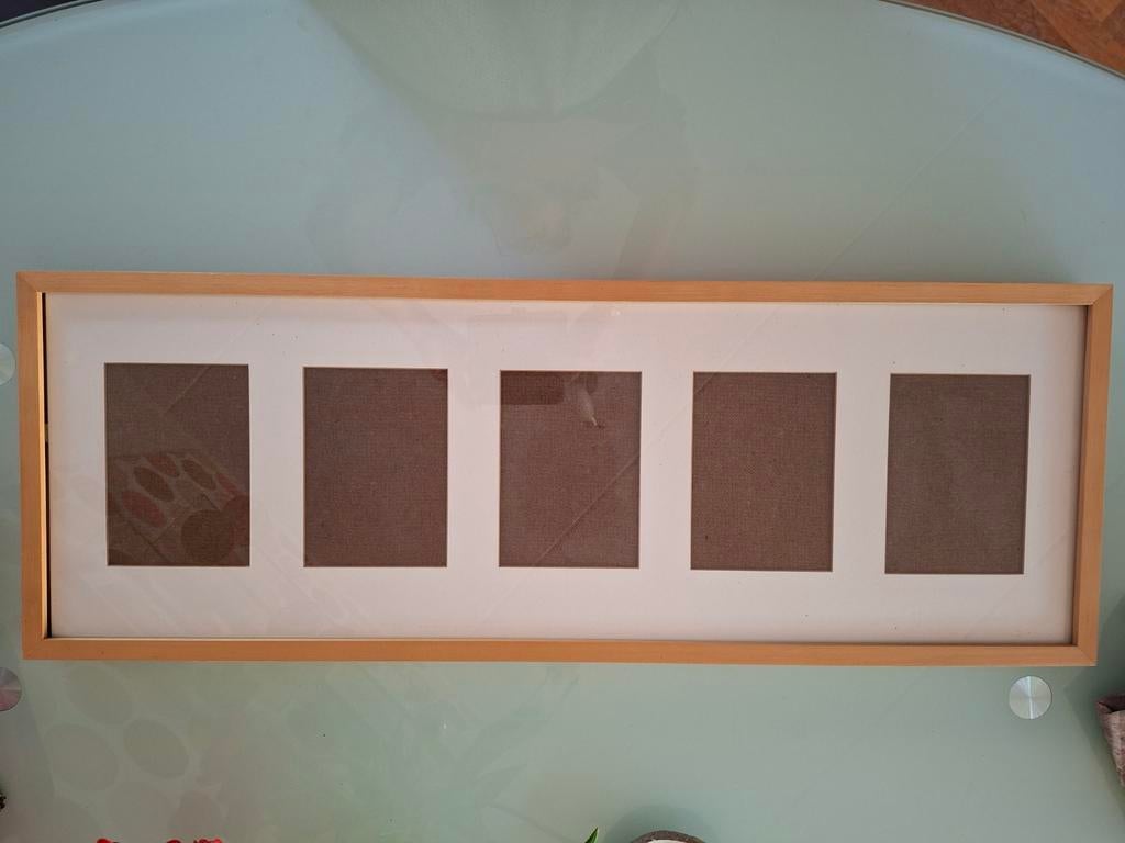 IKEA RIBBA Fotolijst voor 5 foto's - Hout, Huis en Inrichting, Woonaccessoires | Lijsten, Gebruikt, Minder dan 50 cm, 75 tot 100 cm