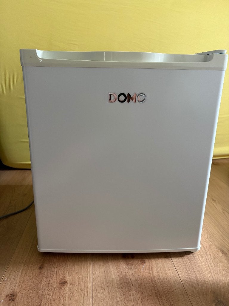 DOMO mini koelkast 43L, Ophalen, Zonder vriesvak, Minder dan 85 cm, 45 tot 60 cm