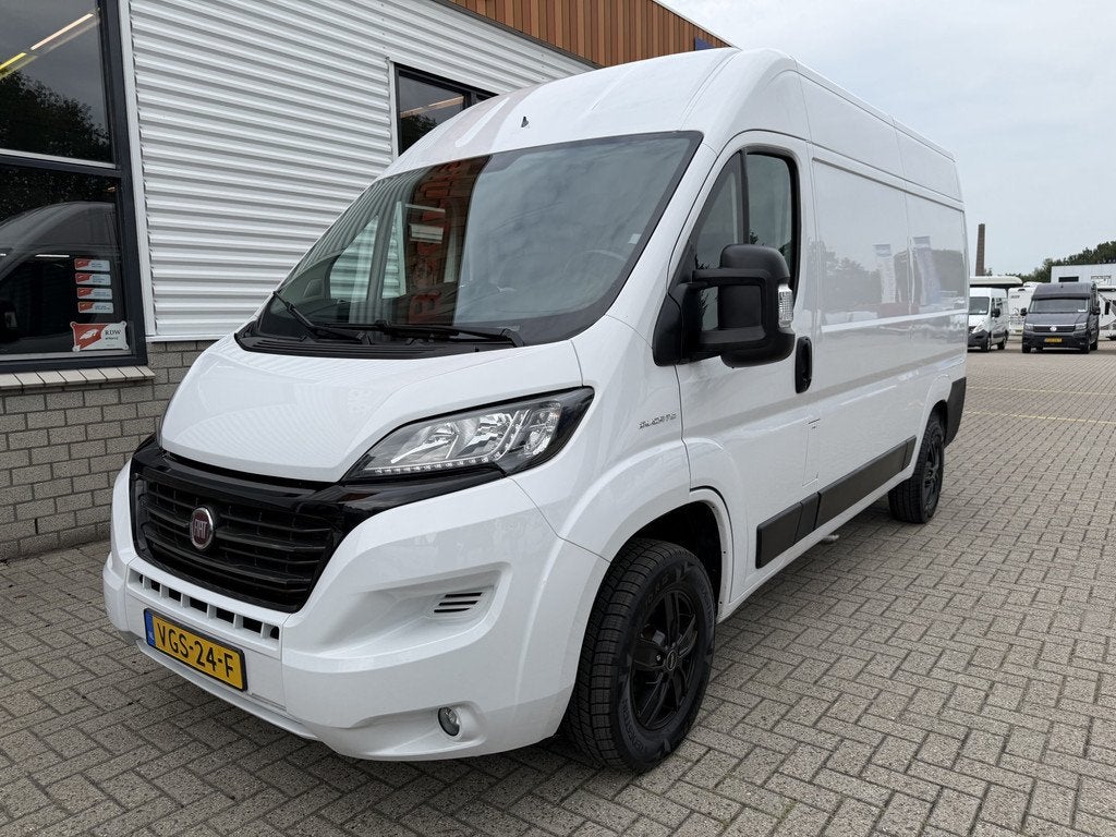 Fiat Ducato 30 2.3 MultiJet L2H2 / vaste prijs rijklaar €, Auto's, Bestelauto's, Voorwielaandrijving, Stof, Gebruikt, Met garantie (alle)